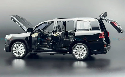 Toyota Land Cruiser LC200 1:24 diecast Scale Model | Assorted Colors