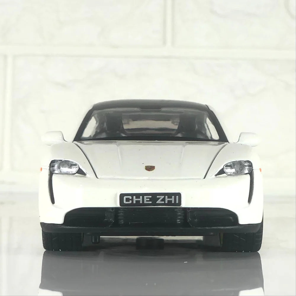 Porsche Taycan Turbo S Model 1:24 diecast scale model car collectible