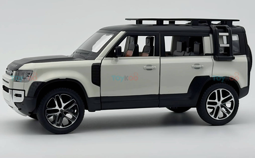Land Rover Defender 110 1:18 Diecast Scale Model Car | Assorted Colors