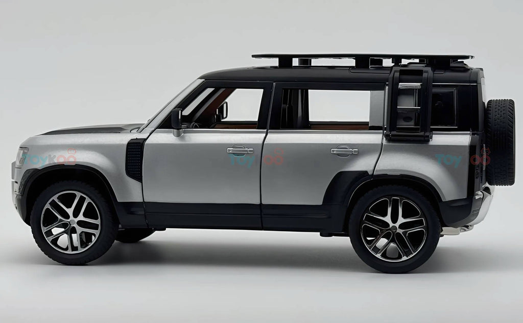 Land Rover Defender 110 1:18 Diecast Scale Model Car | Assorted Colors