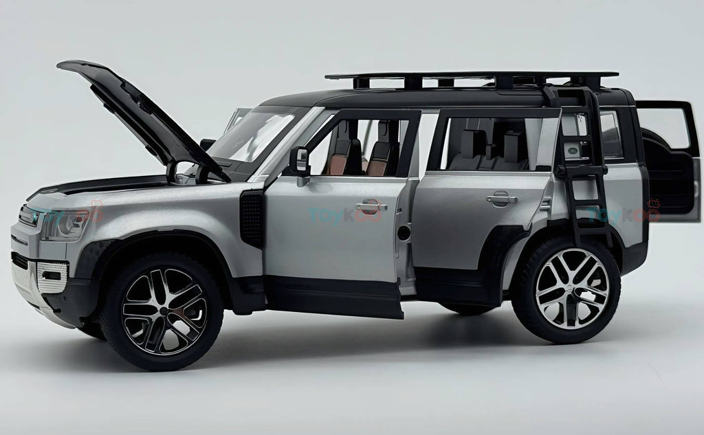 Land Rover Defender 110 1:18 Diecast Scale Model Car | Assorted Colors