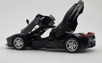 Ferrari LaFerrari 1:24 Diecast Model Car – Assorted Colors