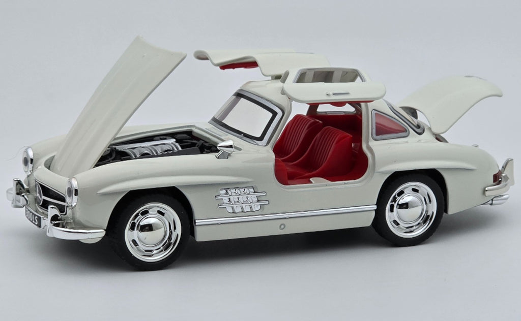 1954 Mercedes-Benz 300SL 1:24 Diecast Scale Model Car Collectible