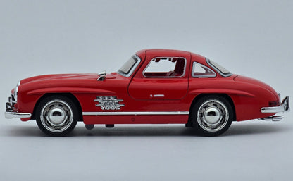 1954 Mercedes-Benz 300SL 1:24 Diecast Scale Model Car Collectible