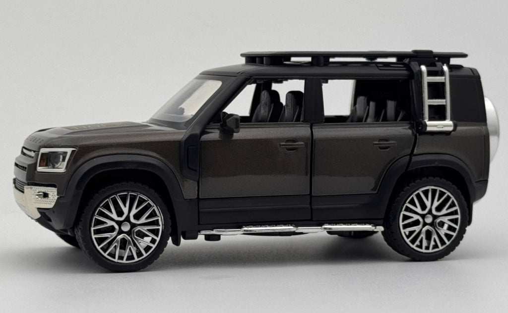 Land Rover Defender 110 1:24 Diecast Scale Model Car | Assorted Colors