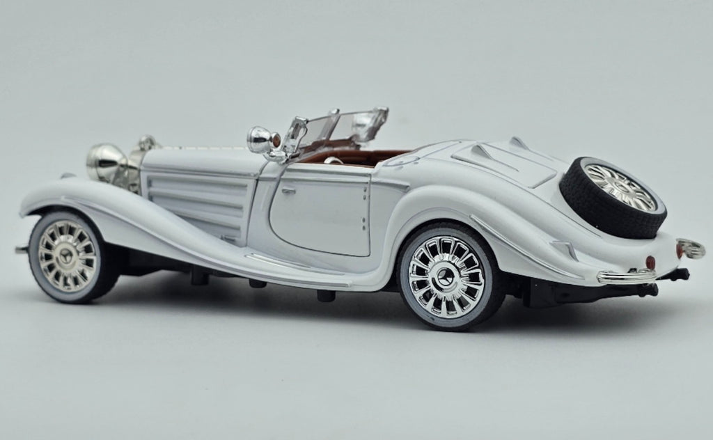 1936 Mercedes Benz 500K 1:24 Roadster Diecast Model car collectible | Assorted Colors