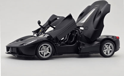 Ferrari LaFerrari 1:24 Diecast Model Car – Assorted Colors