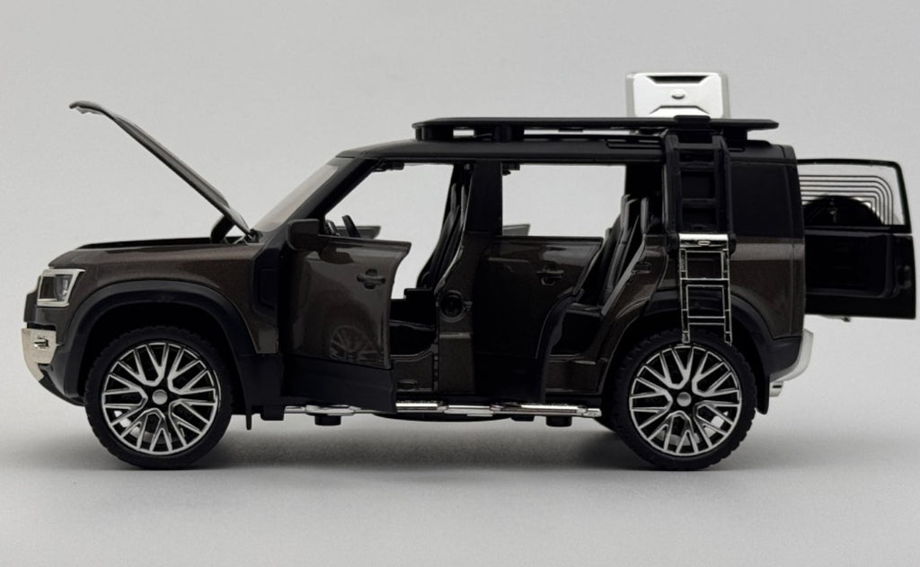 Land Rover Defender 110 1:24 Diecast Scale Model Car | Assorted Colors