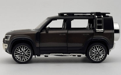 Land Rover Defender 110 1:24 Diecast Scale Model Car | Assorted Colors