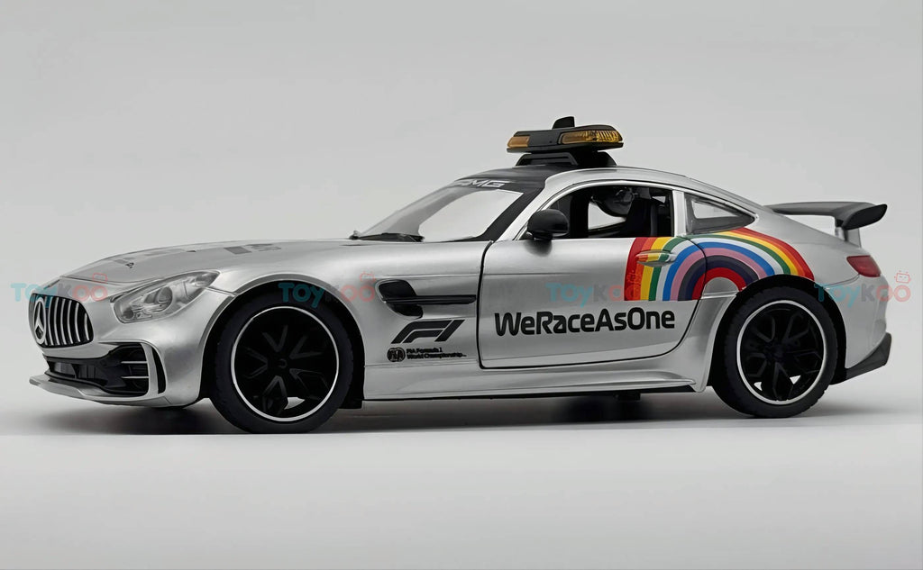 2020 Mercedes-Benz AMG GT-R Formula 1 Safety Car 1:18 Diecast Model - Big Car