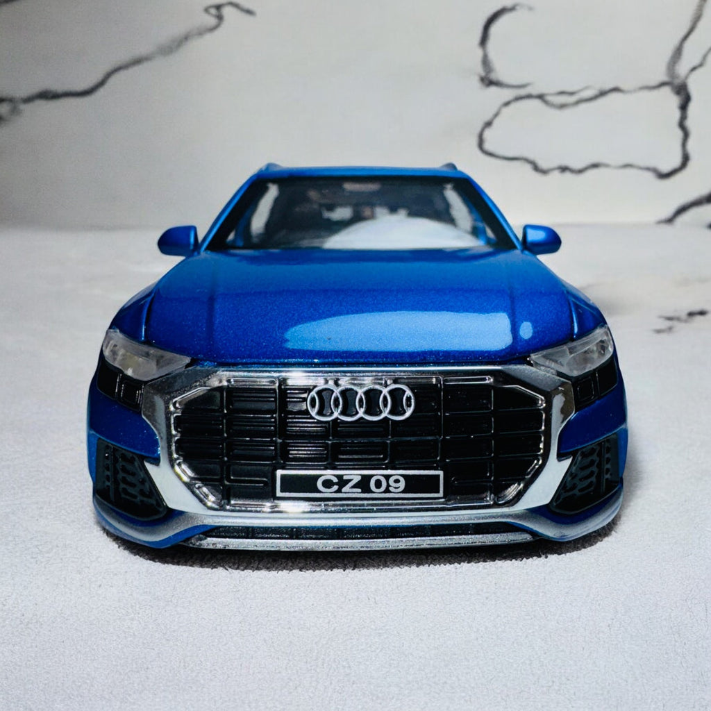 Audi Q8 1:24 diecast scale model car collectible