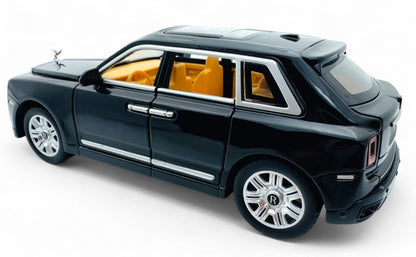 Rolls Royce Cullinan 1:24 diecast scale model car collectible