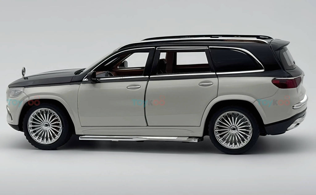 Mercedes-Benz Maybach GLS600 1:18 diecast scale model car