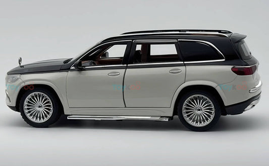 Mercedes-Benz Maybach GLS600 1:18 diecast scale model car