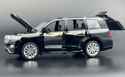 Toyota Land Cruiser LC200 1:24 diecast Scale Model | Assorted Colors