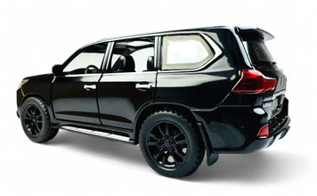 Lexus LX 570 1:24 Diecast Scale Model Car Collectible