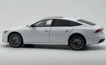 Audi A7 Sportline 1:18 Diecast Scale Model Collectible - Big Car
