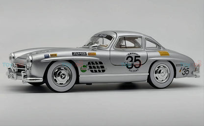 Mercedes-Benz AMG 300SL #35 1:18 Diecast Scale Model Car